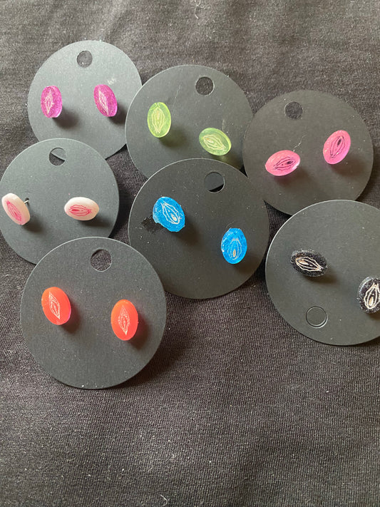 Pussy earrings