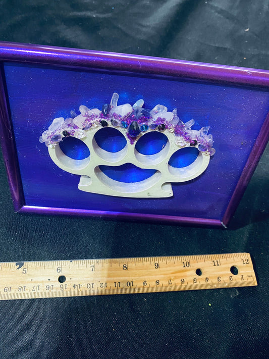 Amethyst knuckle art