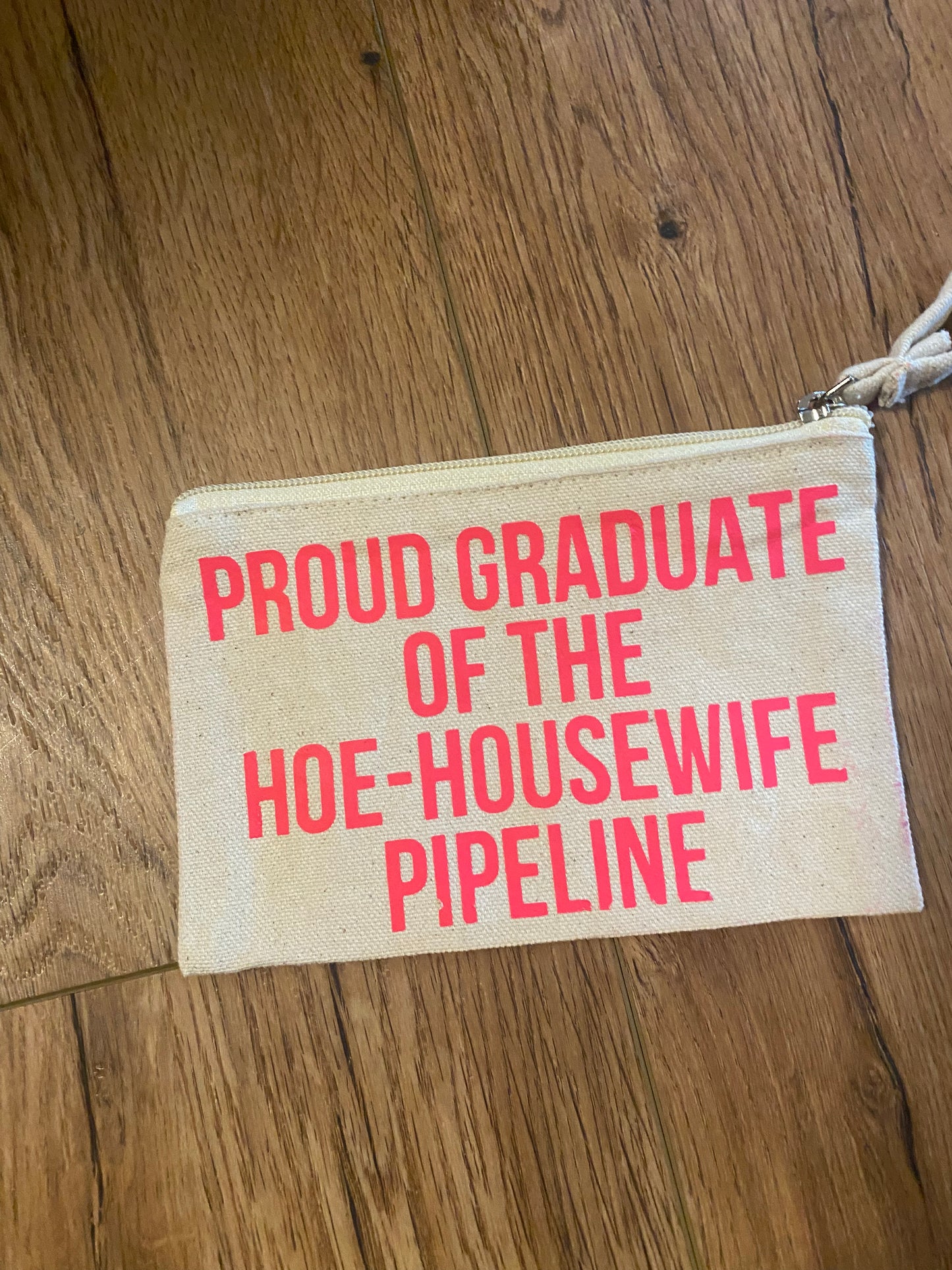 Hoe/housewife coin purse