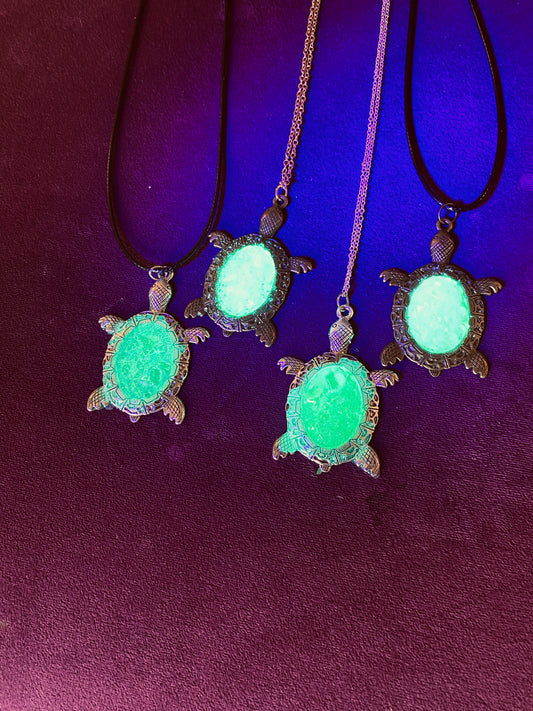 Druzy turtle necklace